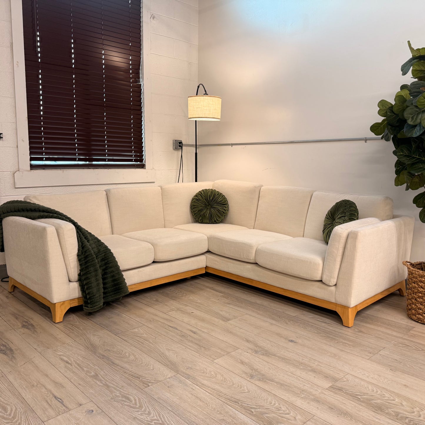 Article Ceni 88” Corner Sectional - Buckler Ivory