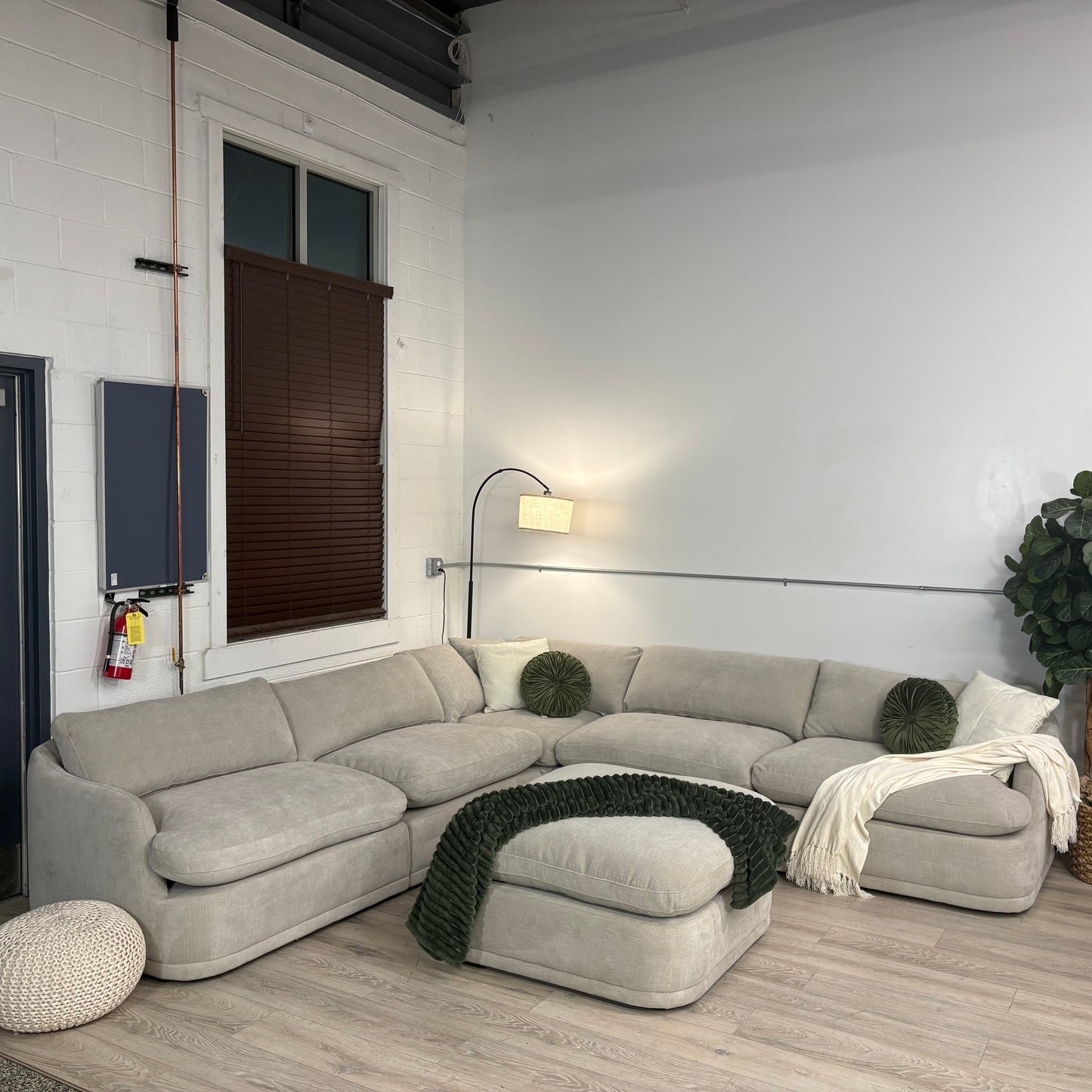 Hartley 6-piece Fabric Modular Sectional