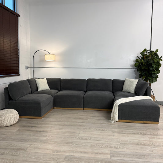 Henredon Murphy Fabric Modular Sectional with Ottoman