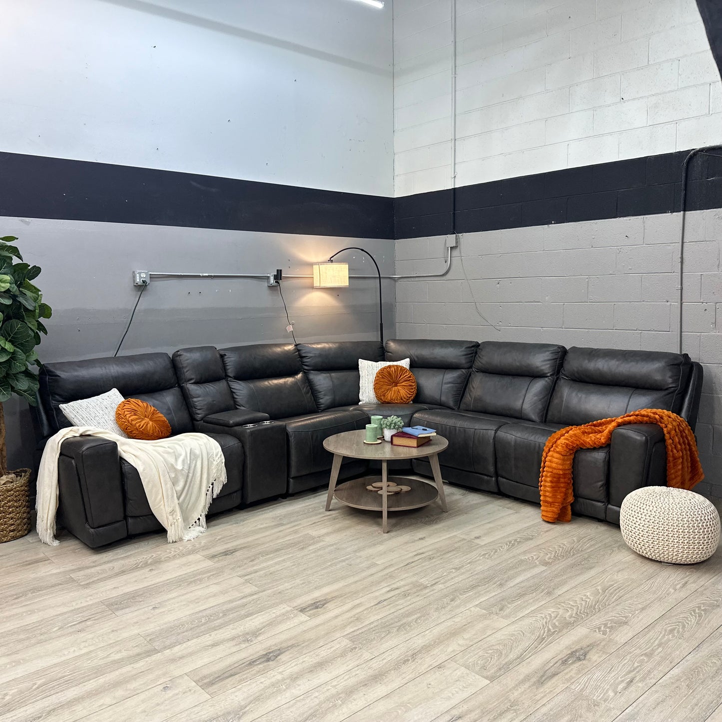 Lauretta 6-piece Leather Power Reclining Sectional with Power Headrests