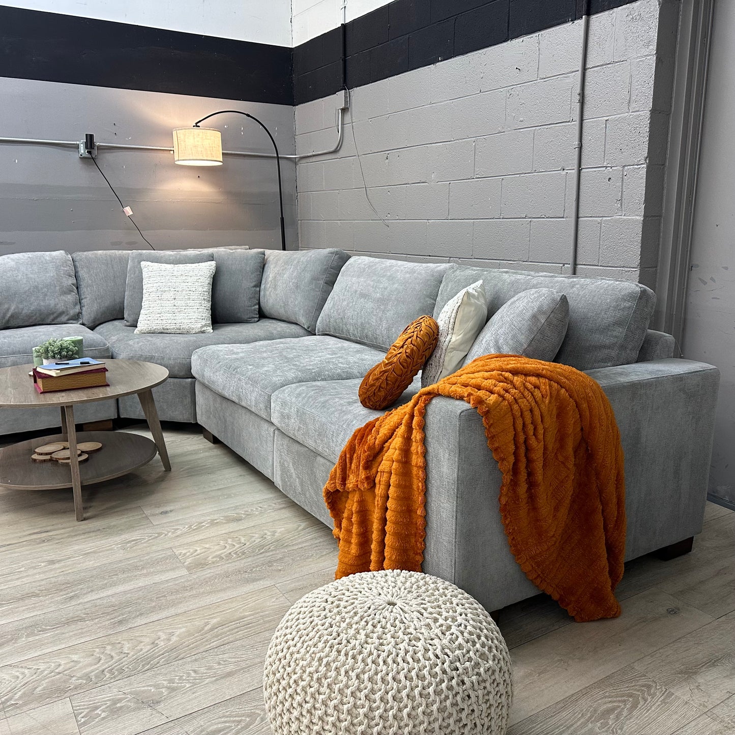 Henredon Selene 3-piece Sectional with Power Footrest