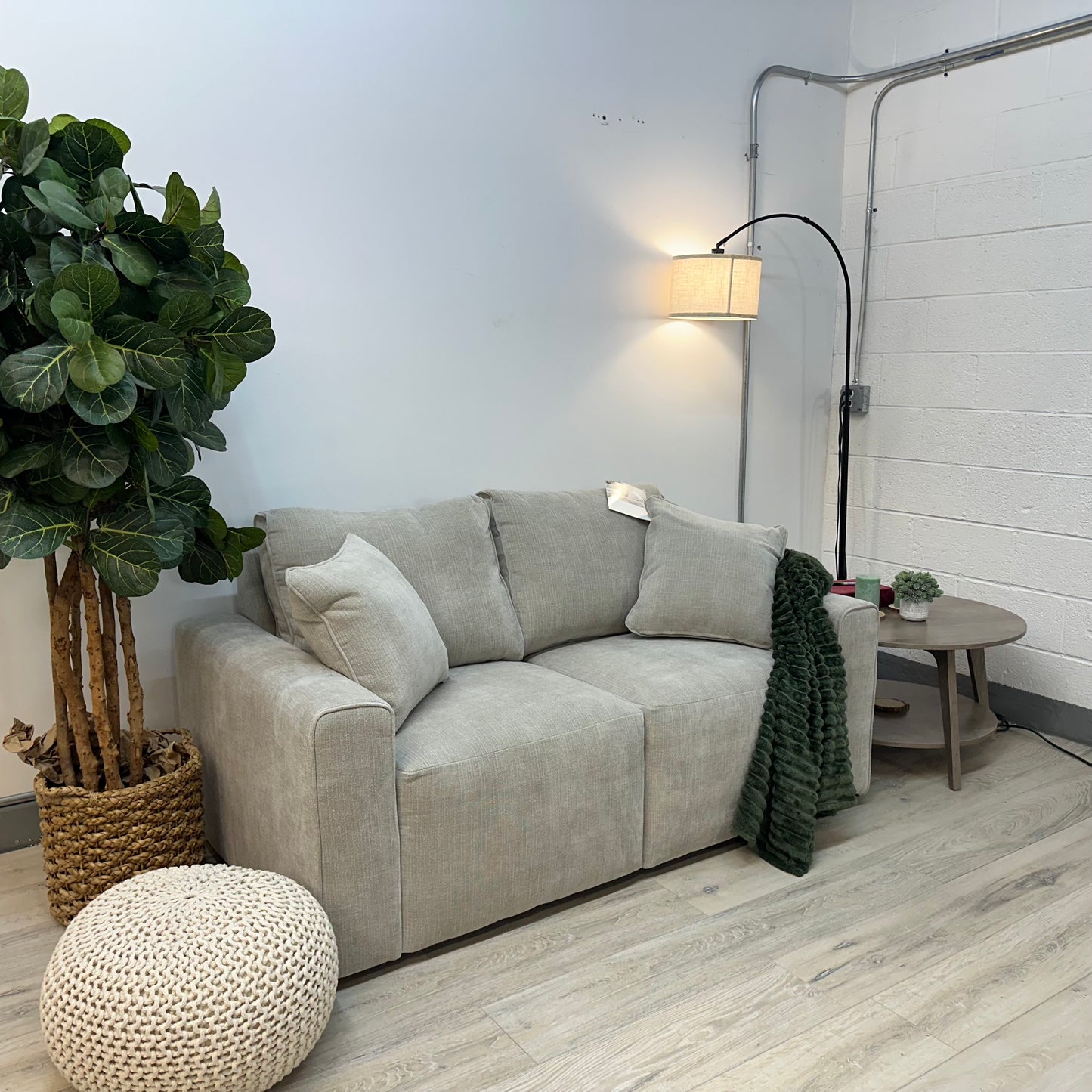 Flexsteel Donovan Tan