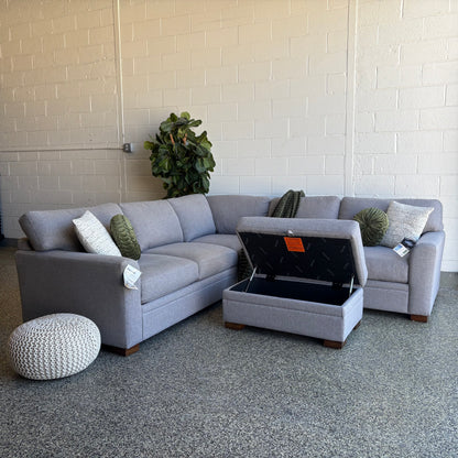 Thomasville Langdon Fabric Sectional with Storage Ottoman - Gray