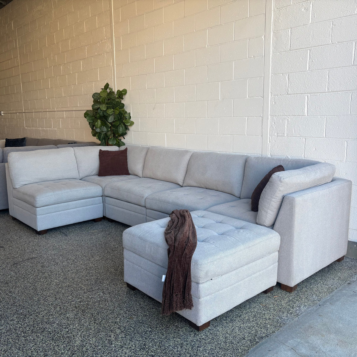 Costco Thomasville Tisdale Modular Sectional 6-Piece Boucle with Storage Ottoman