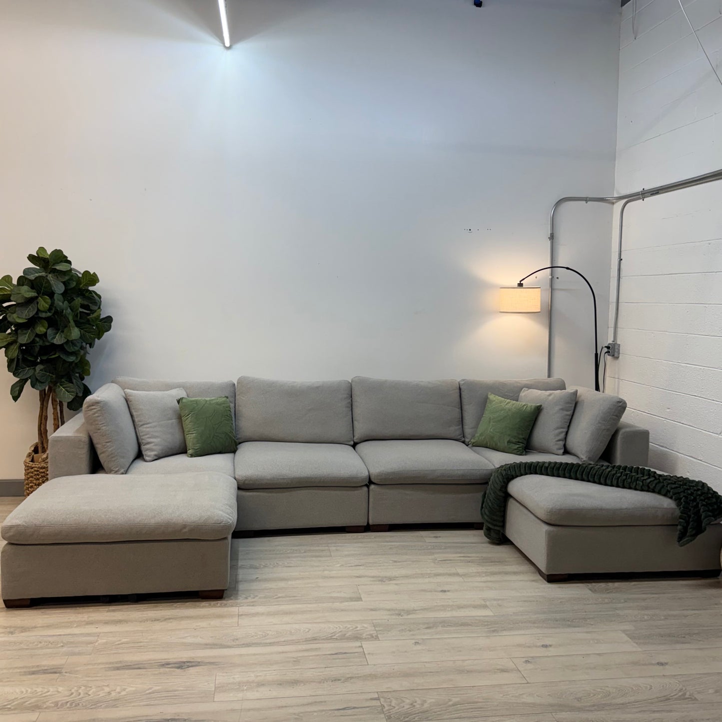 Thomasville Lowell 6-piece Modular Sectional