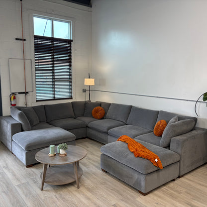 Thomasville Lowell 8-piece Modular Sectional