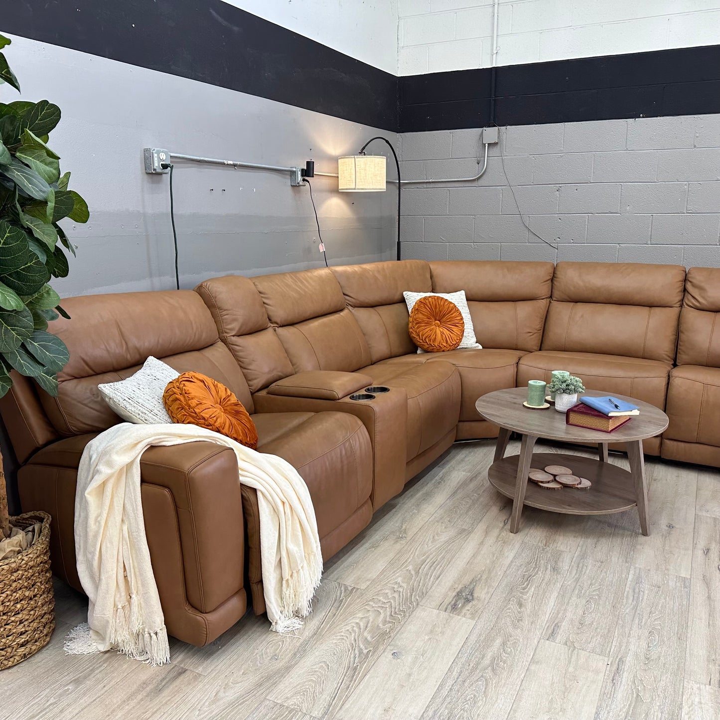 Lauretta 6-piece Leather Power Reclining Sectional with Power Headrests