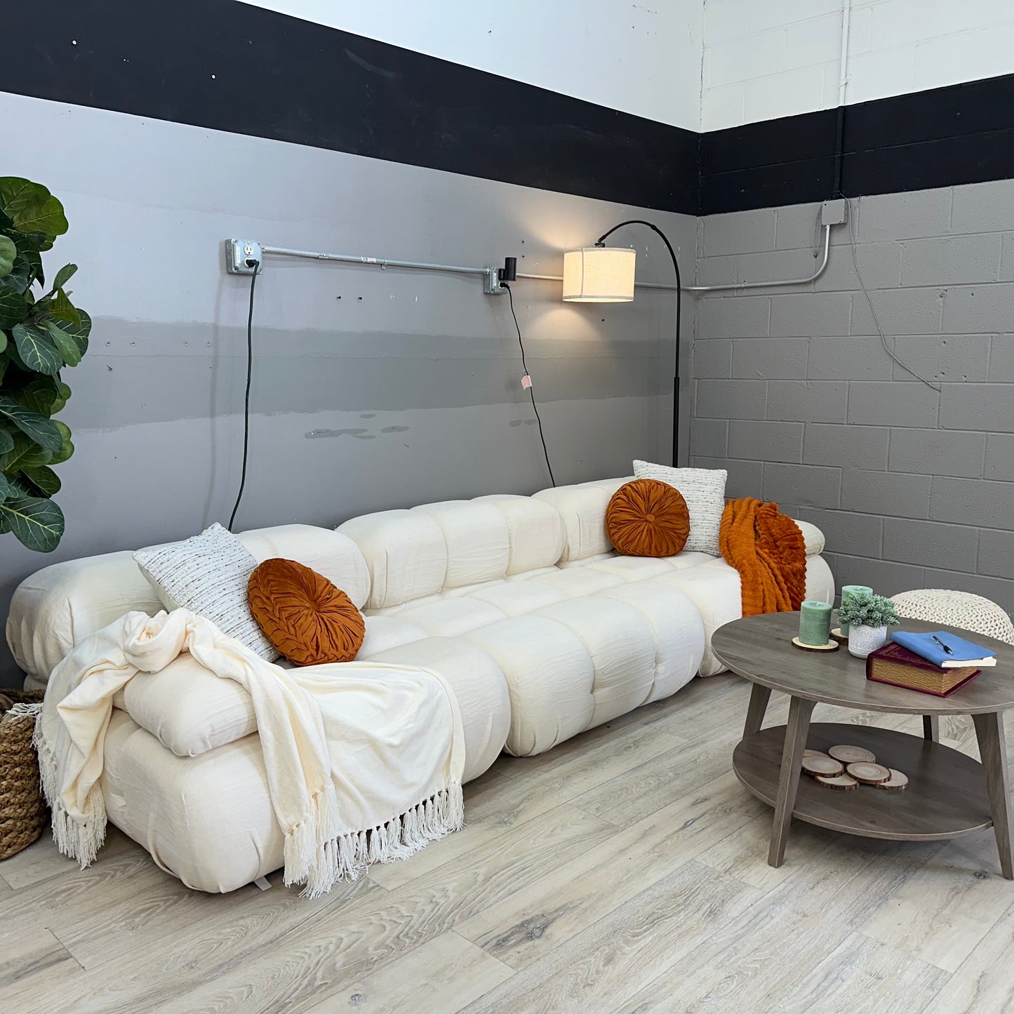 MARSHBELLO SECTIONAL