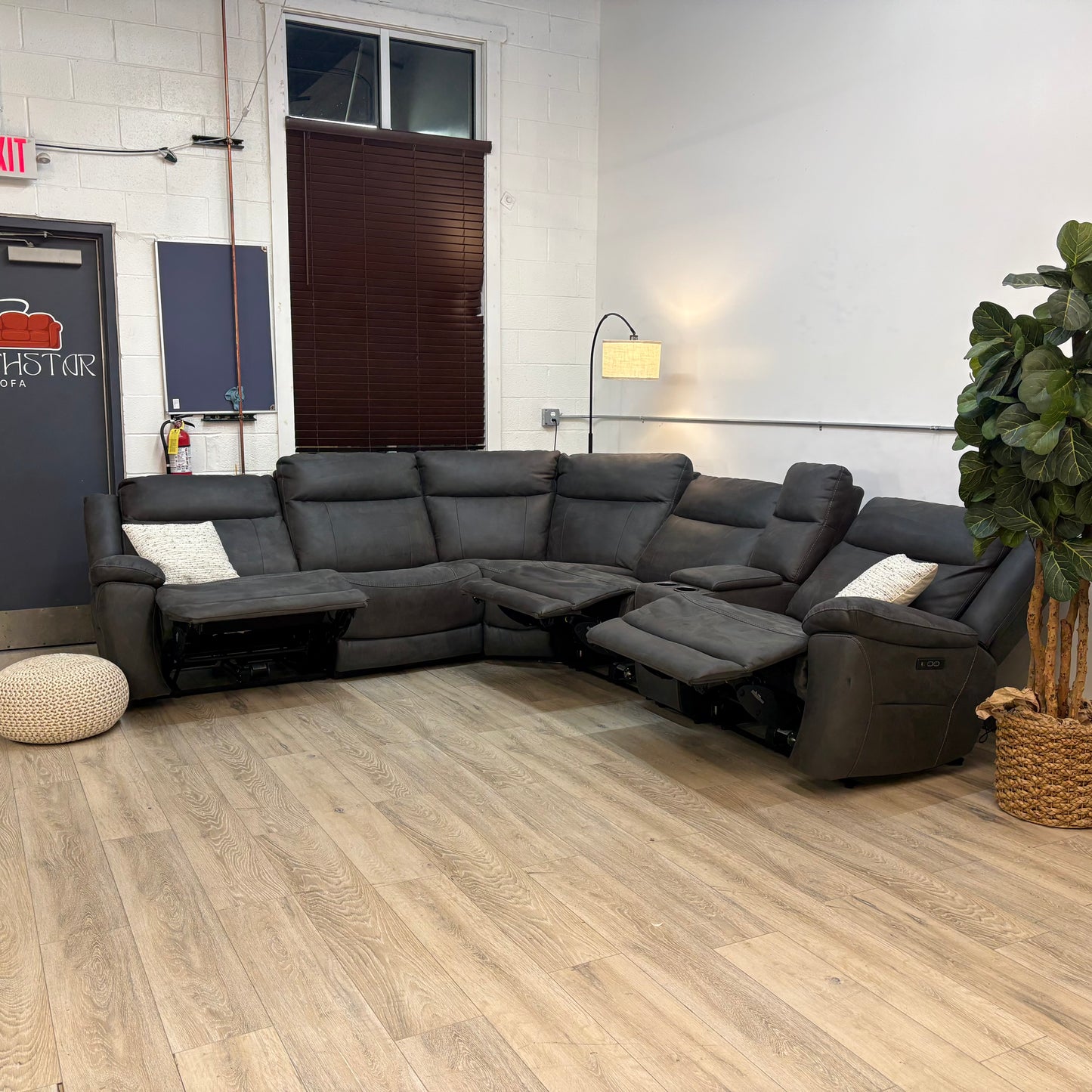 Zakary 6-piece Fabric Power Reclining Sectional With Power Headrests