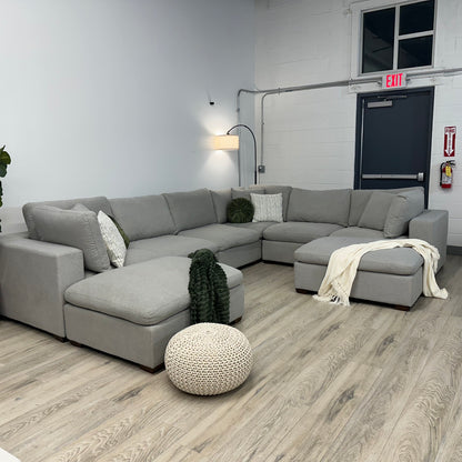 Thomasville Lowell 8-piece Modular Sectional