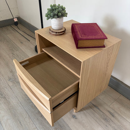 Article Lenia 2-Drawer Nightstand - White Oak (2)