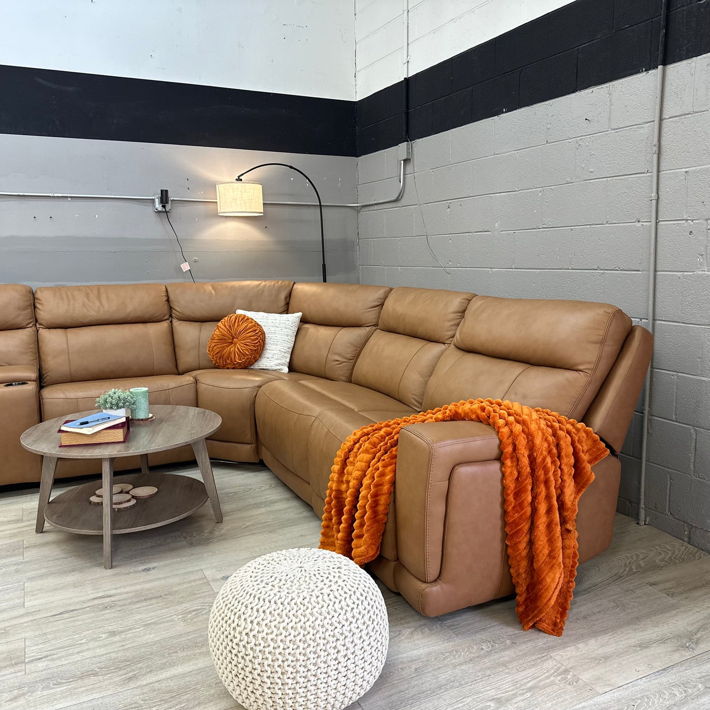 Lauretta 6-piece Leather Power Reclining Sectional with Power Headrests