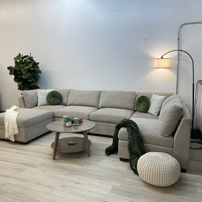 Thomasville Tisdale Modular Sectional 6-piece Taupe with Storage Ottoman