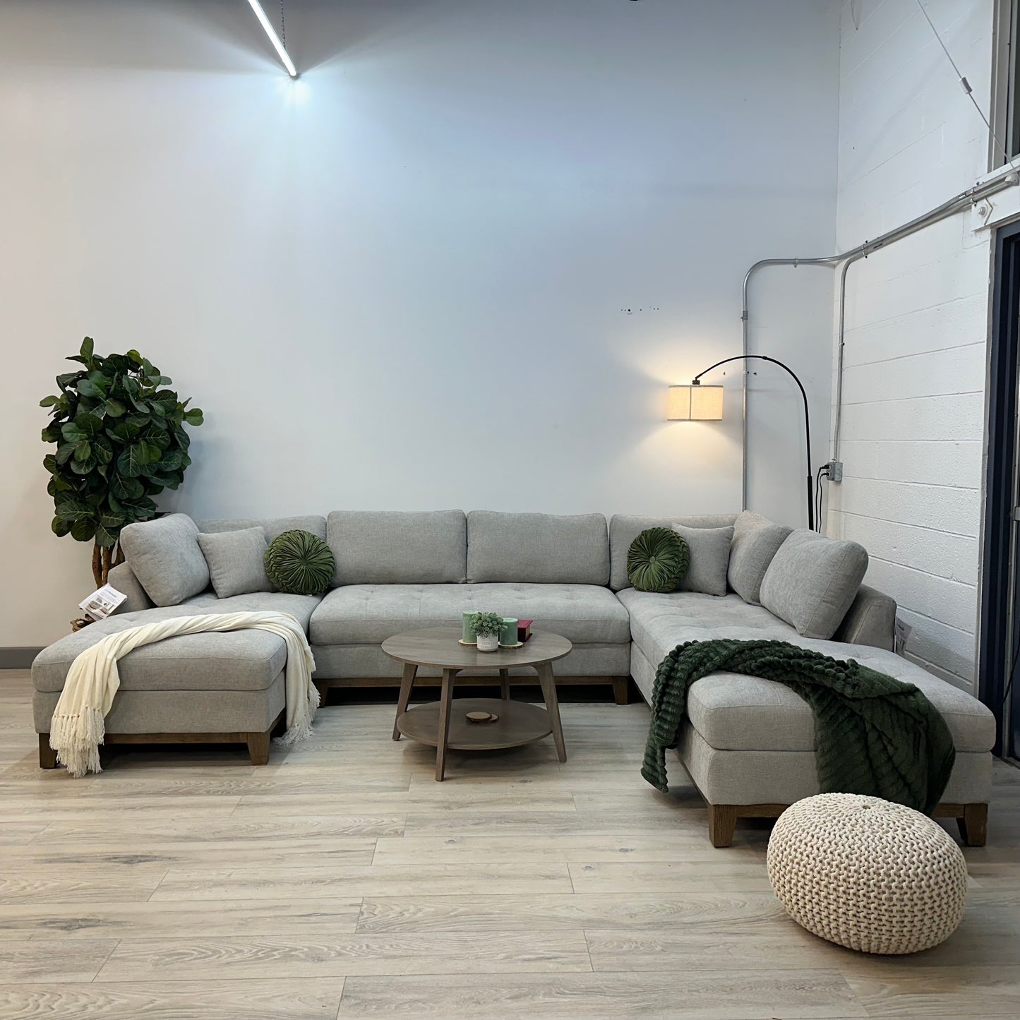 Thomasville Tavish Fabric Sectional with Storage