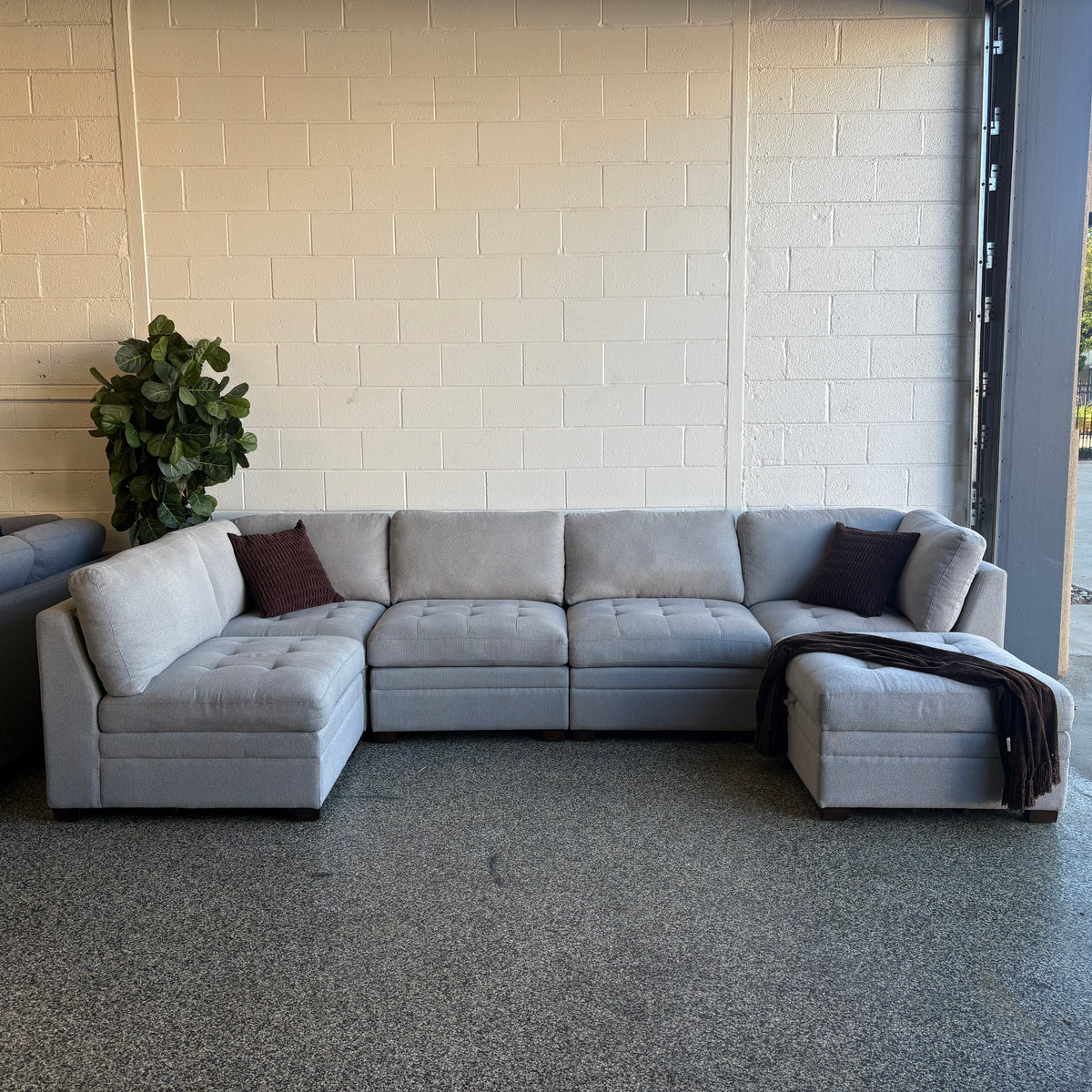 Costco Thomasville Tisdale Modular Sectional 6-Piece Boucle with Storage Ottoman