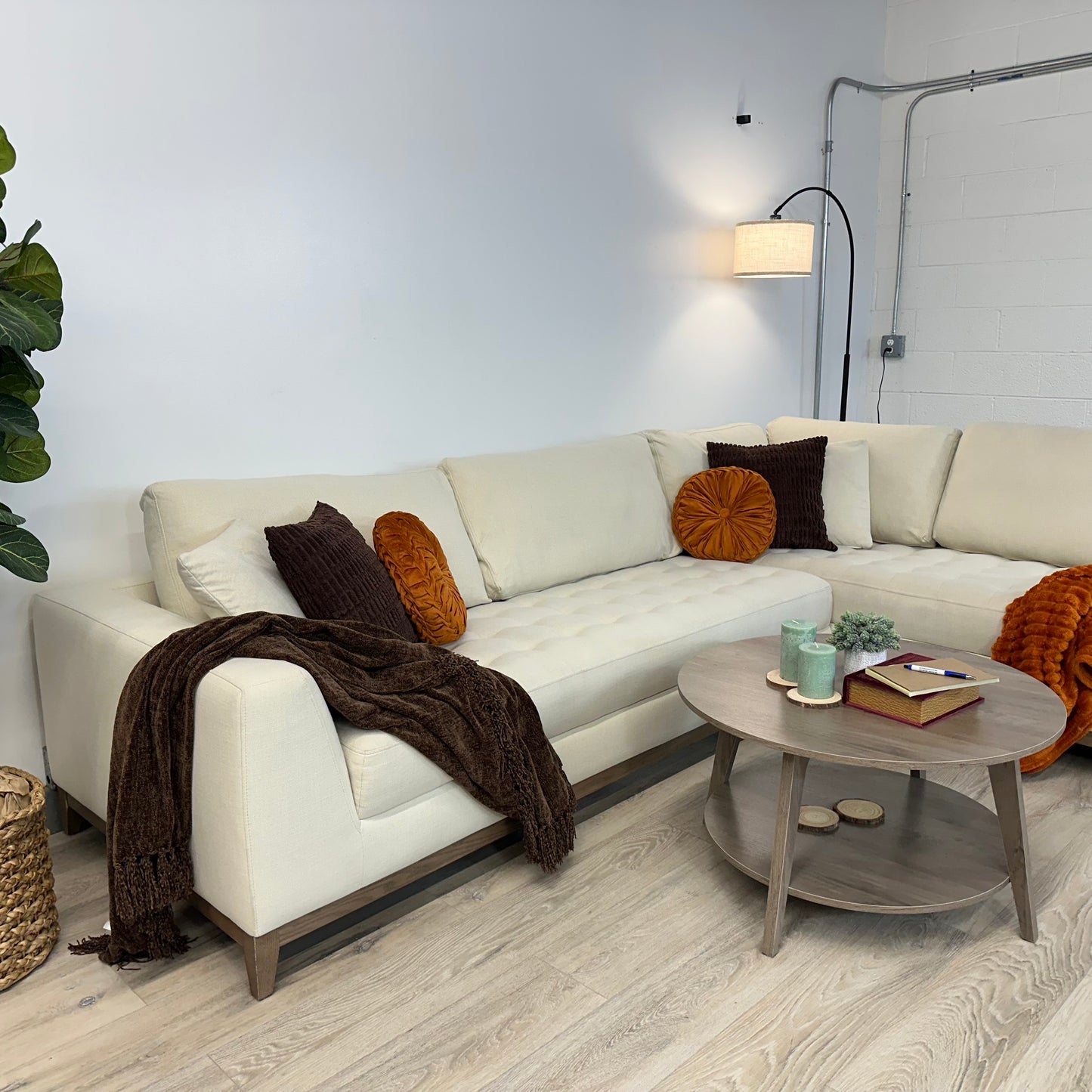 Bryor Fabric Sectional