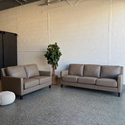 Costco West Park 2-Piece Leather Set - Sofa & Loveseat