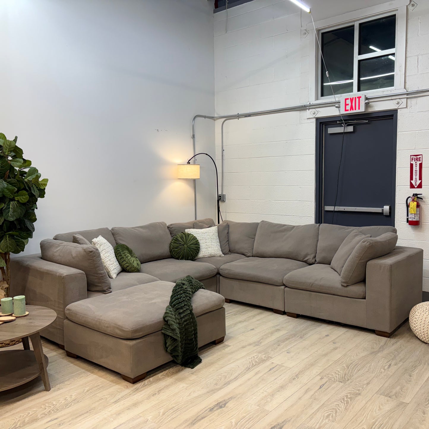 Thomasville Lowell 6-piece Modular Sectional