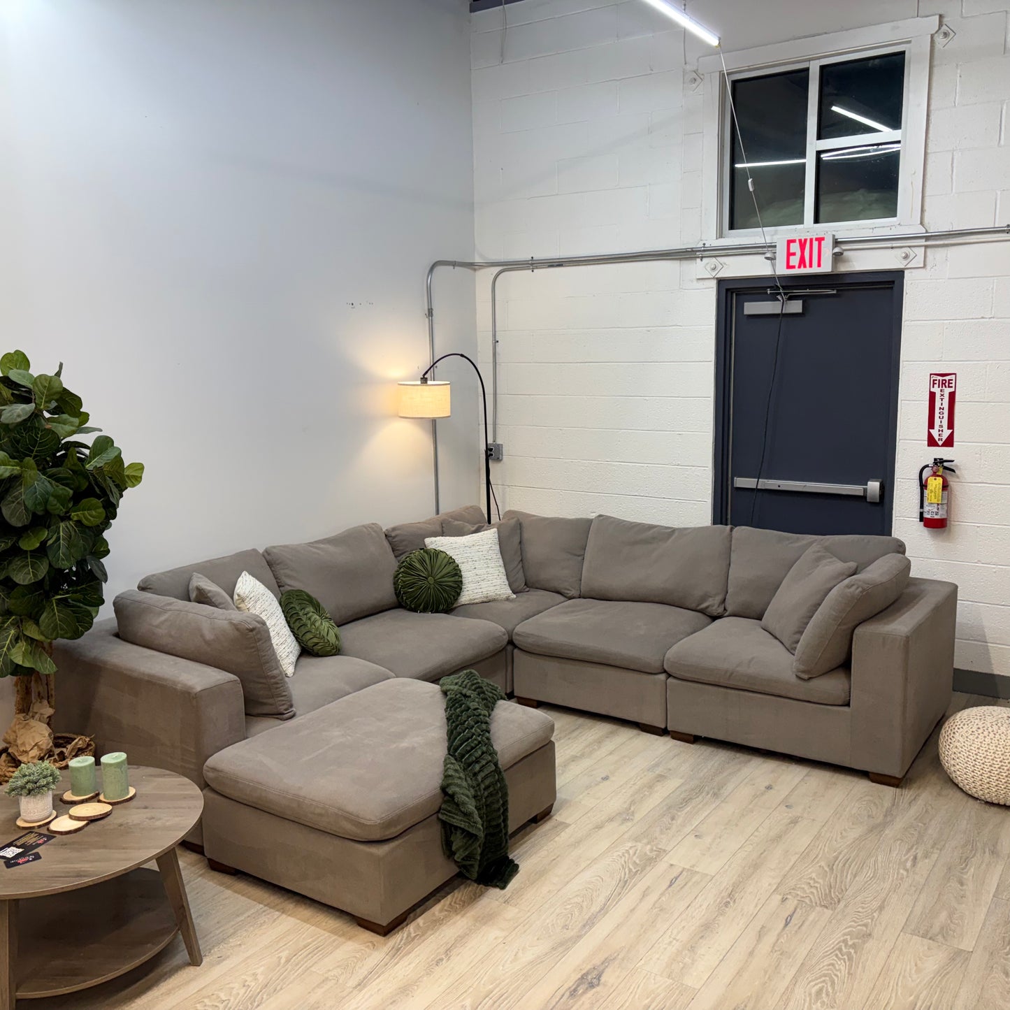 Thomasville Lowell 6-piece Modular Sectional